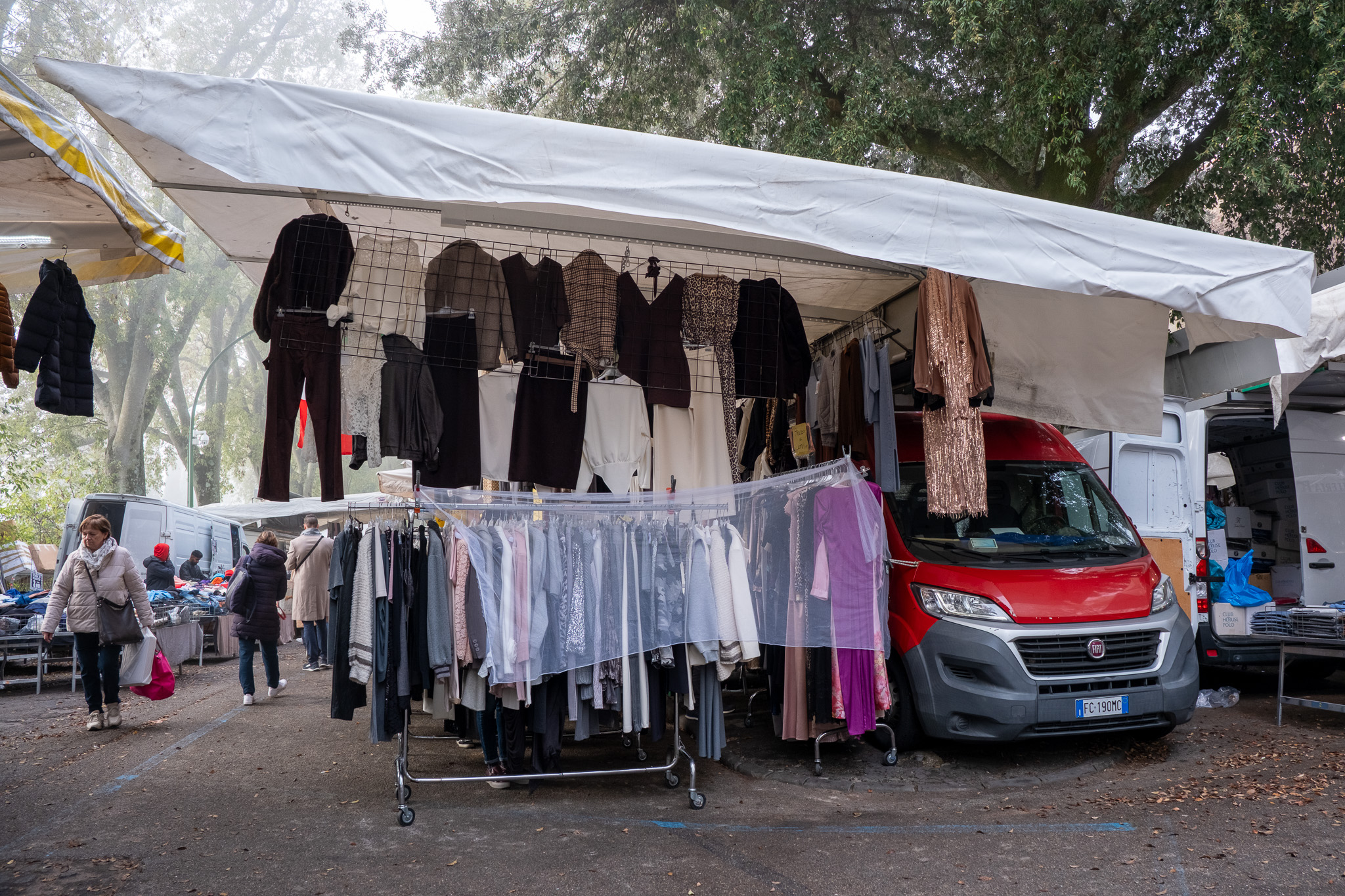 デュカトで移動販売してるの痺れる