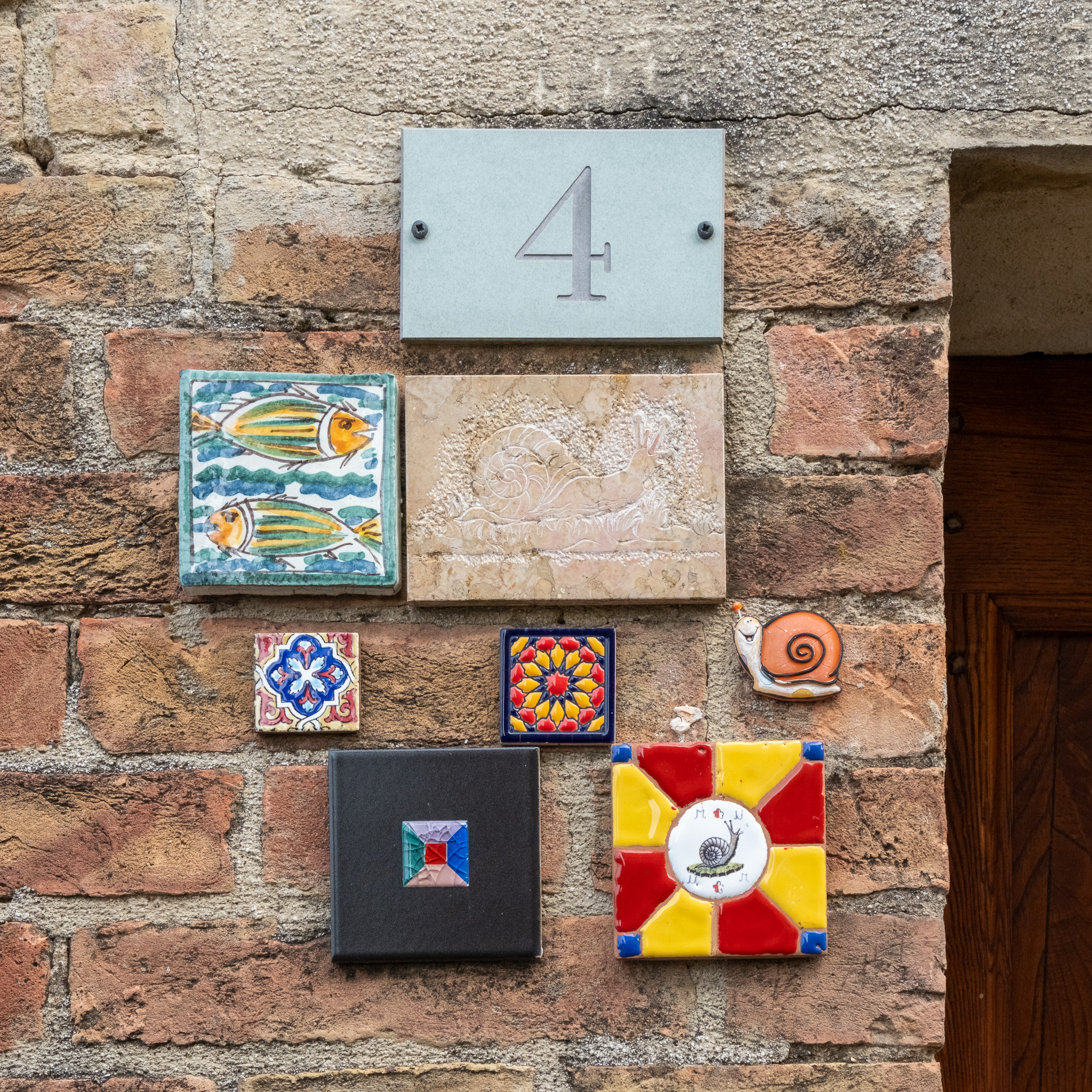 カタツムリのコントラーダに住む証